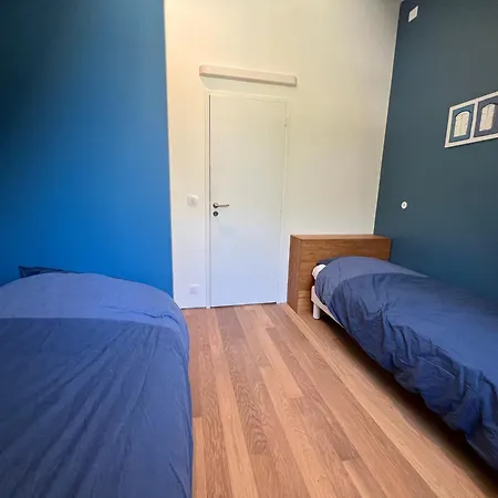 Villa Beautiful South-facing Architect's House! *