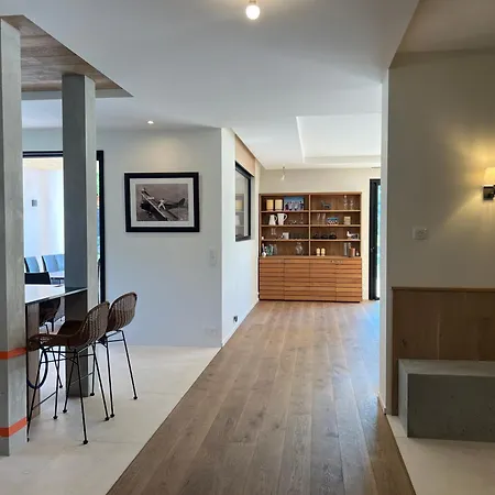 Beautiful South-facing Architect's House! Villa *