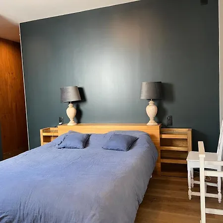 Beautiful South-facing Architect's House! * Quimiac