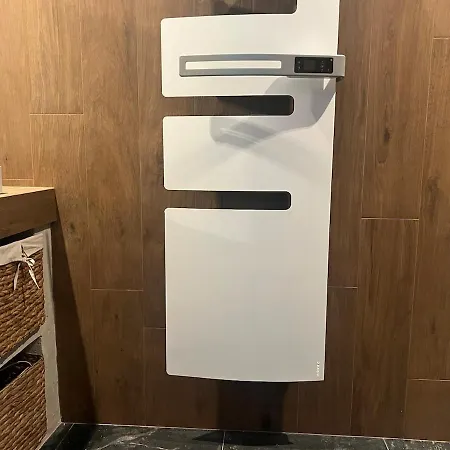 Villa Beautiful South-facing Architect's House! *