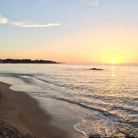 Beautiful South-facing Architect's House! * Quimiac