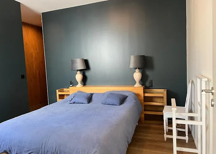 Beautiful South-facing Architect's House! * Quimiac