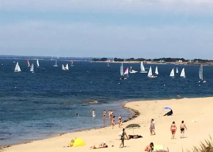 فيلة Beautiful South-facing Architect's House!